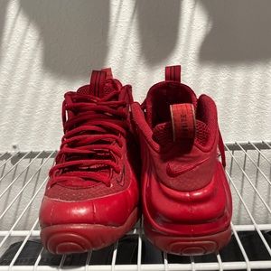 2015 Air Foamposite Pro “Gym Red”